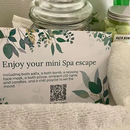 Stylish With Balcony - Very - Long And Pets Welcome